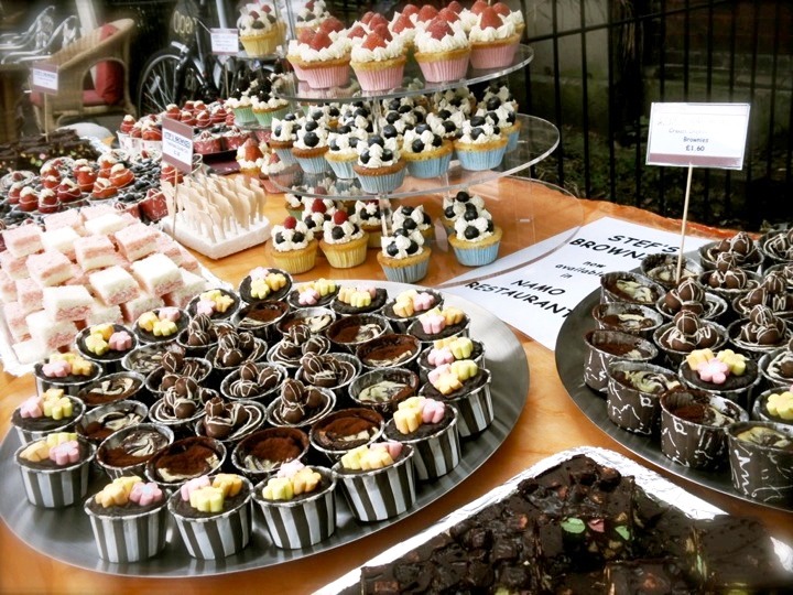 Stef's Brownies Victoria Park Village Fete